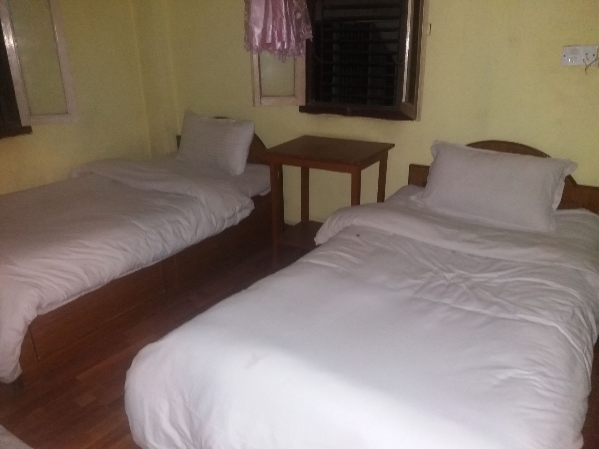 Kings Land Hotel Katmandou Extérieur photo